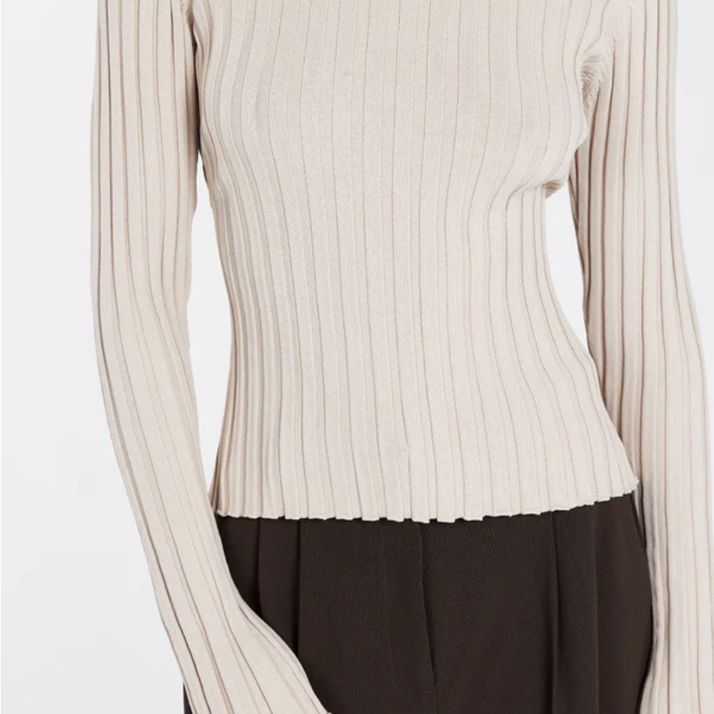 Dissh Ada Long Sleeve Knit Top in Stone - Picture 5 of 6